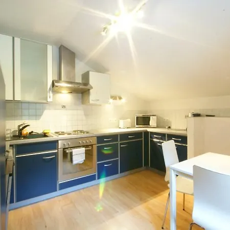 Appartement Martha Apartment *